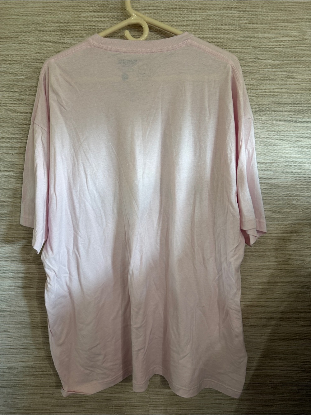 Hello Kitty Light Pink Rainbow Graphic Tee women's size 3x NWT - Picture 3 of 4